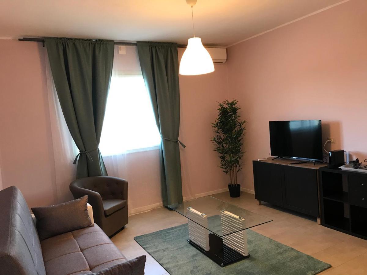 Borgo Palombaio Home Catania-Fontanarossai nemzetközi repülőtér Kültér fotó